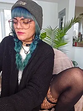 anyalikestosuck online show from 11.27.25