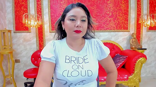 Myhottie Milf online show from 02.07.25