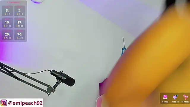 samanthaabloom online show from 09.23.25