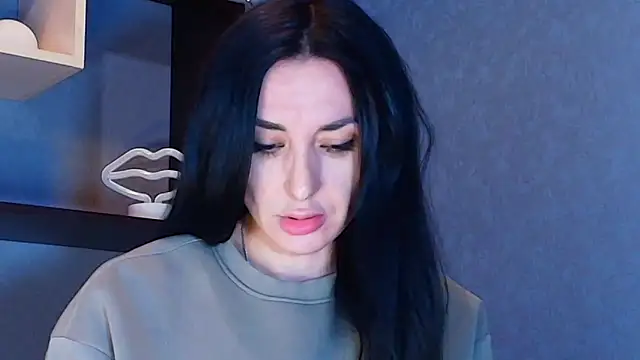 Snapshot of Siaconna chatting on 03.12.25 Siaconna online show from 03.12.25