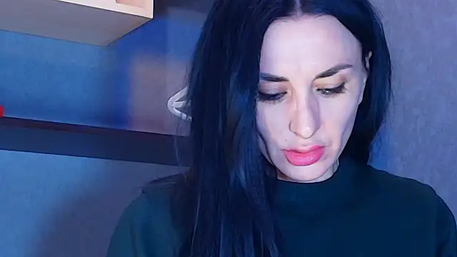 Snapshot of Siaconna chatting on 03.13.25 Siaconna online show from 03.13.25