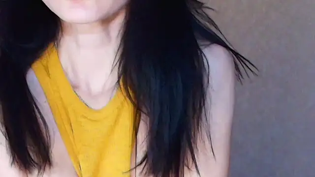 Snapshot of Siaconna chatting on 03.22.25 Siaconna online show from 03.22.25