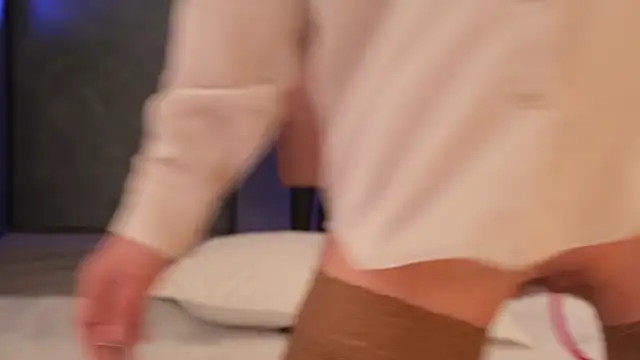 Snapshot of Rikka_Moore chatting on 03.01.25 Rikka Moore online show from 03.01.25