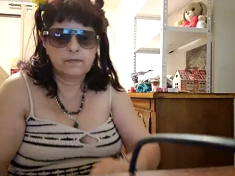 Snapshot of Samantha_Squirt@xh chatting on 05.20.26 Samantha Squirtxh online show from 05.20.26