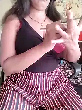 Snapshot of NautyBabe chatting on 01.03.25 NautyBabe online show from 01.03.25