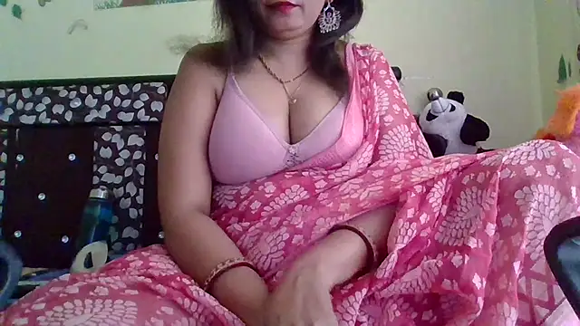 Snapshot of NautyBabe chatting on 03.23.25 NautyBabe online show from 03.23.25
