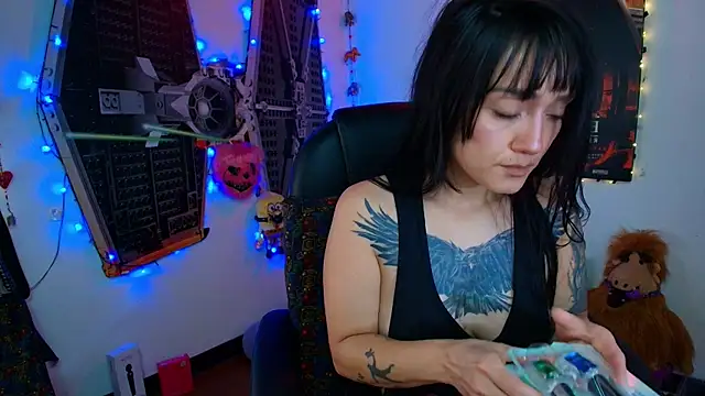 juanita adams online show from 11.12.25