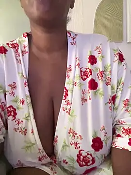 LiraRusso online show from 04.05.26