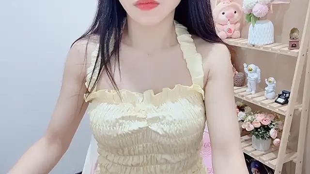 Snapshot of Rellababyy chatting on 02.16.25 Rellababyy online show from 02.16.25