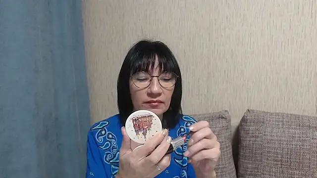 Erica95Bloom online show from 01.06.25