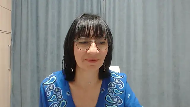 Erica95Bloom online show from 01.06.25