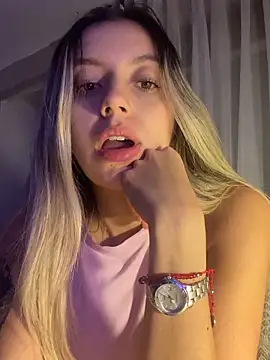 mari ana02 online show from 10.21.25