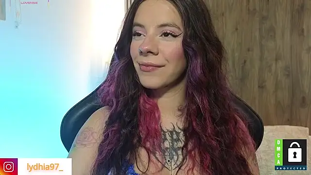 Snapshot of lydhia97_ chatting on 02.06.25 lydhia97 online show from 02.06.25