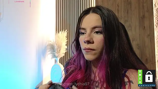 Snapshot of lydhia97_ chatting on 02.22.25 lydhia97 online show from 02.22.25