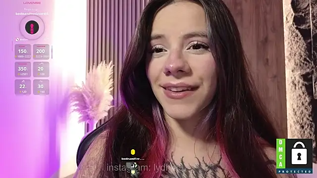Snapshot of lydhia97_ chatting on 02.25.25 lydhia97 online show from 02.25.25