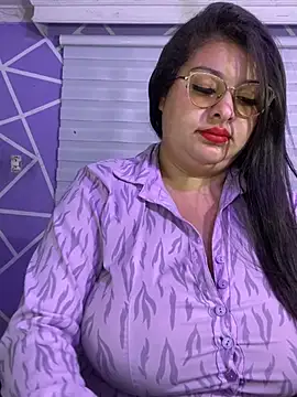 MiiaaJoness online show from 02.03.26