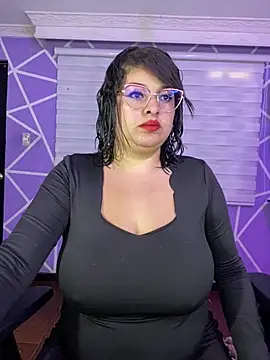 MiiaaJoness online show from 05.25.26