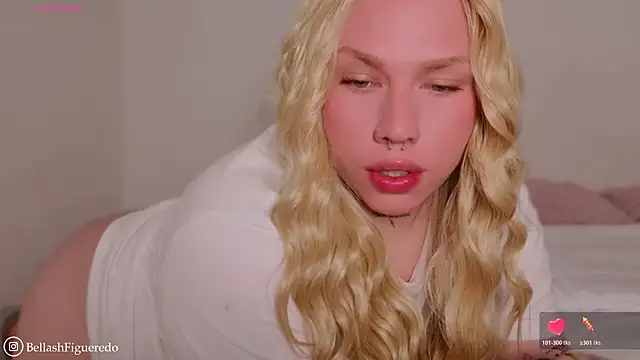 IsabellaFigueredo   online show from 03.28.26