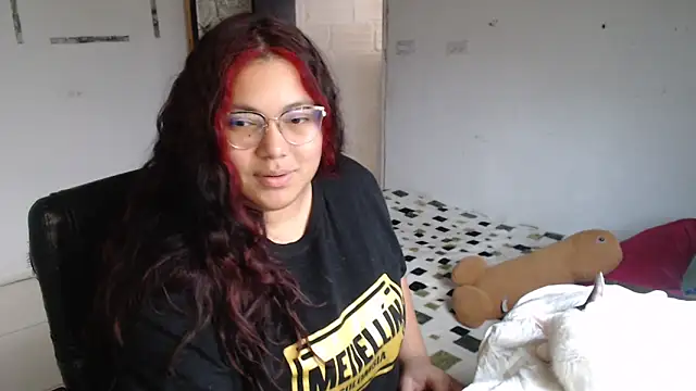 girl milk2 online show from 02.12.25