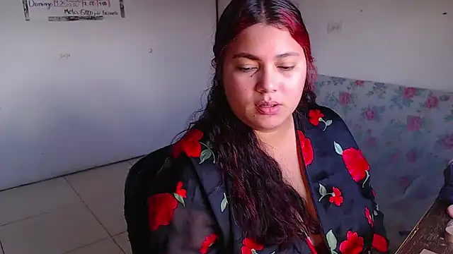 girl milk2 online show from 11.02.25