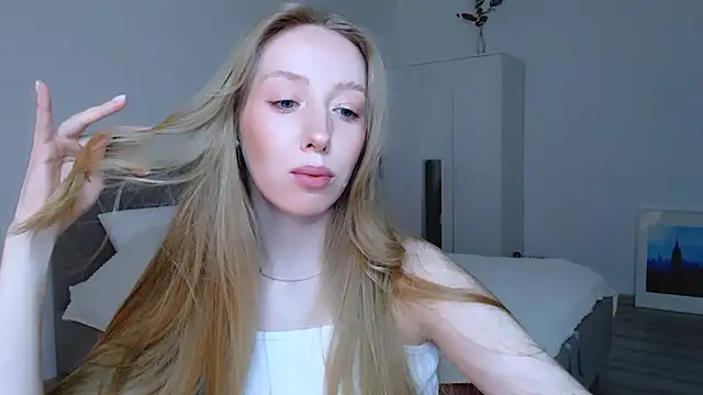 Luna insniity online show from 02.05.25