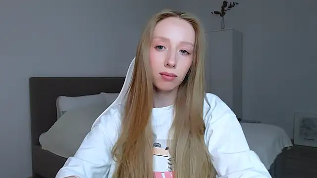 Luna insniity online show from 10.12.25