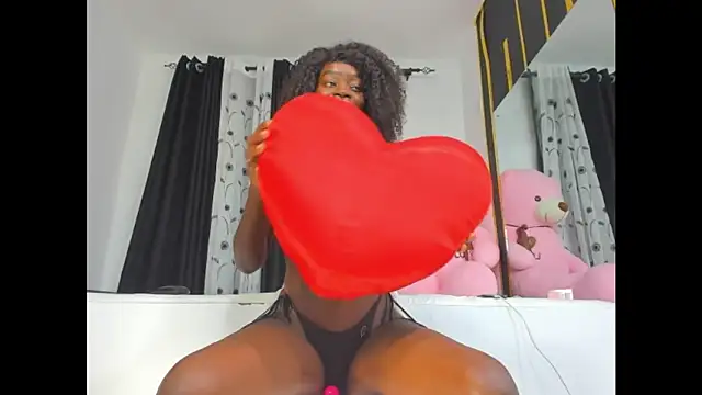Yummy squirter online show from 12.16.24