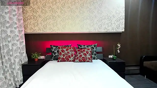 Snapshot of Donna_Evans chatting on 01.15.25 Donna Evans online show from 01.15.25