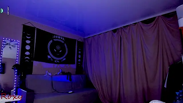 wet dream  online show from 02.22.25