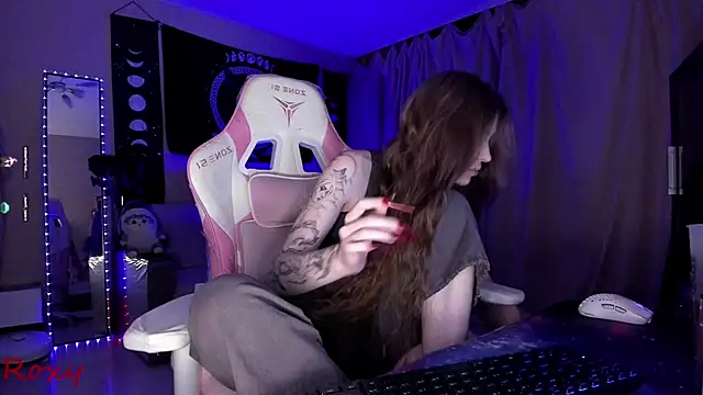 wet dream  online show from 10.02.25