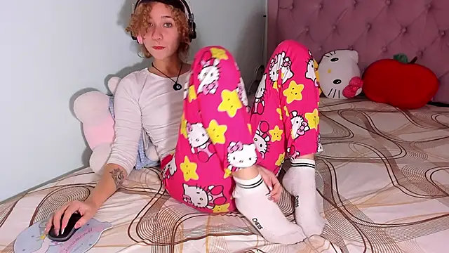 Snapshot of any_21hot chatting on 01.05.25 any 21hot online show from 01.05.25