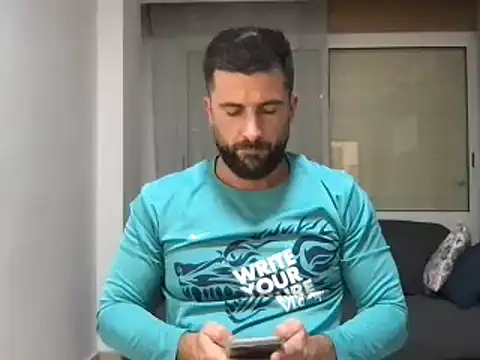 Snapshot of alex877x chatting on 12.09.24 alex877x online show from 12.09.24