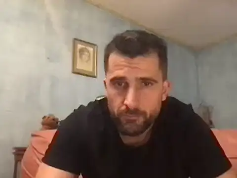 Snapshot of alex877x chatting on 01.13.25 alex877x online show from 01.13.25