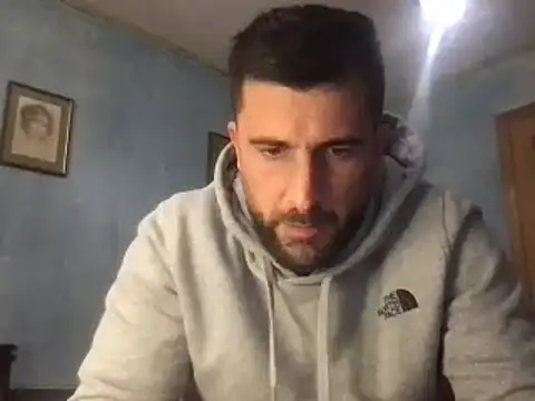 Snapshot of alex877x chatting on 01.15.25 alex877x online show from 01.15.25