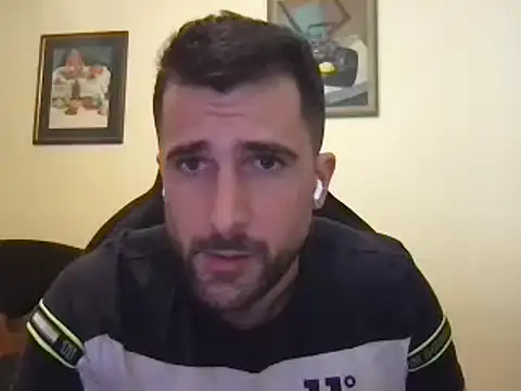 Snapshot of alex877x chatting on 02.20.25 alex877x online show from 02.20.25