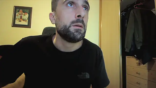 Snapshot of alex877x chatting on 03.13.25 alex877x online show from 03.13.25