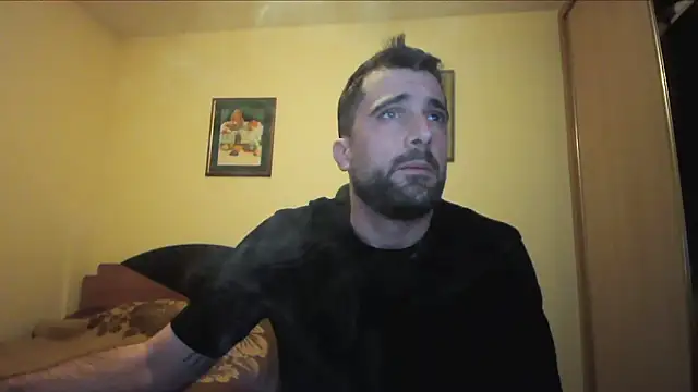 Snapshot of alex877x chatting on 03.15.25 alex877x online show from 03.15.25