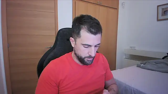 Snapshot of alex877x chatting on 11.07.25 alex877x online show from 11.07.25