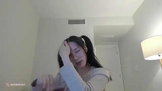 Snapshot of secretgirlfriendxo chatting on 02.09.25 secretgirlfriendxo online show from 02.09.25