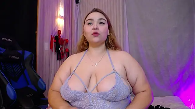 julia sweet 1 online show from 02.07.25