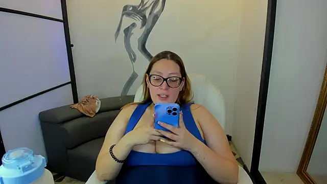 NiickyJones online show from 01.14.25