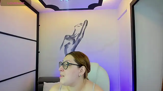 NiickyJones online show from 02.07.25