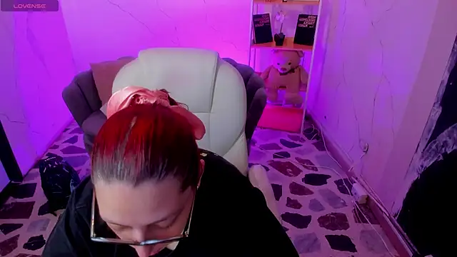 NiickyJones online show from 10.01.25