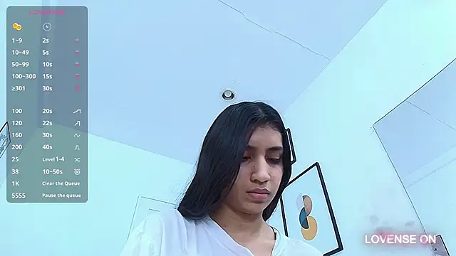 littlee emilyy  online show from 12.22.24