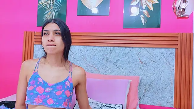 littlee emilyy  online show from 03.24.26