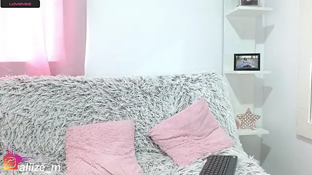 aliicee m online show from 03.12.25