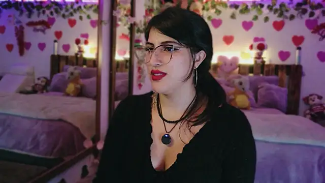 Snapshot of azahar__ziiz chatting on 06.05.26 azahar ziiz online show from 06.05.26