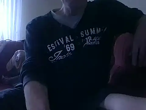 Snapshot of HornyRalfi55 chatting on 12.06.24 HornyRalfi55 online show from 12.06.24