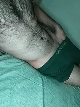 Snapshot of _Scorpion_ chatting on 10.14.25 Scorpion online show from 10.14.25