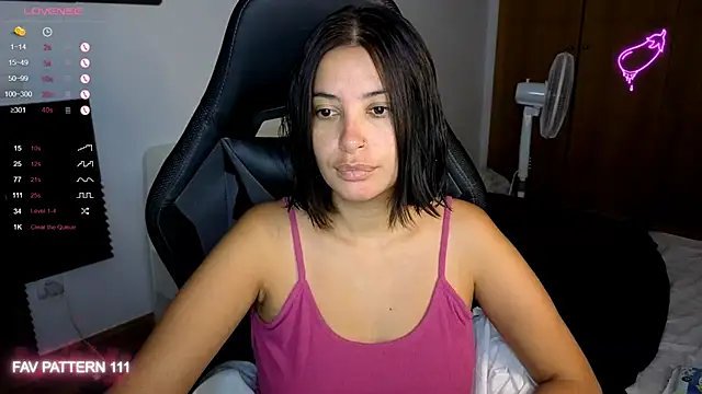 AnnaQueen online show from 09.26.25